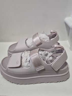 BNIB UGG W Goldenglow Bay Fog Platform Sandals